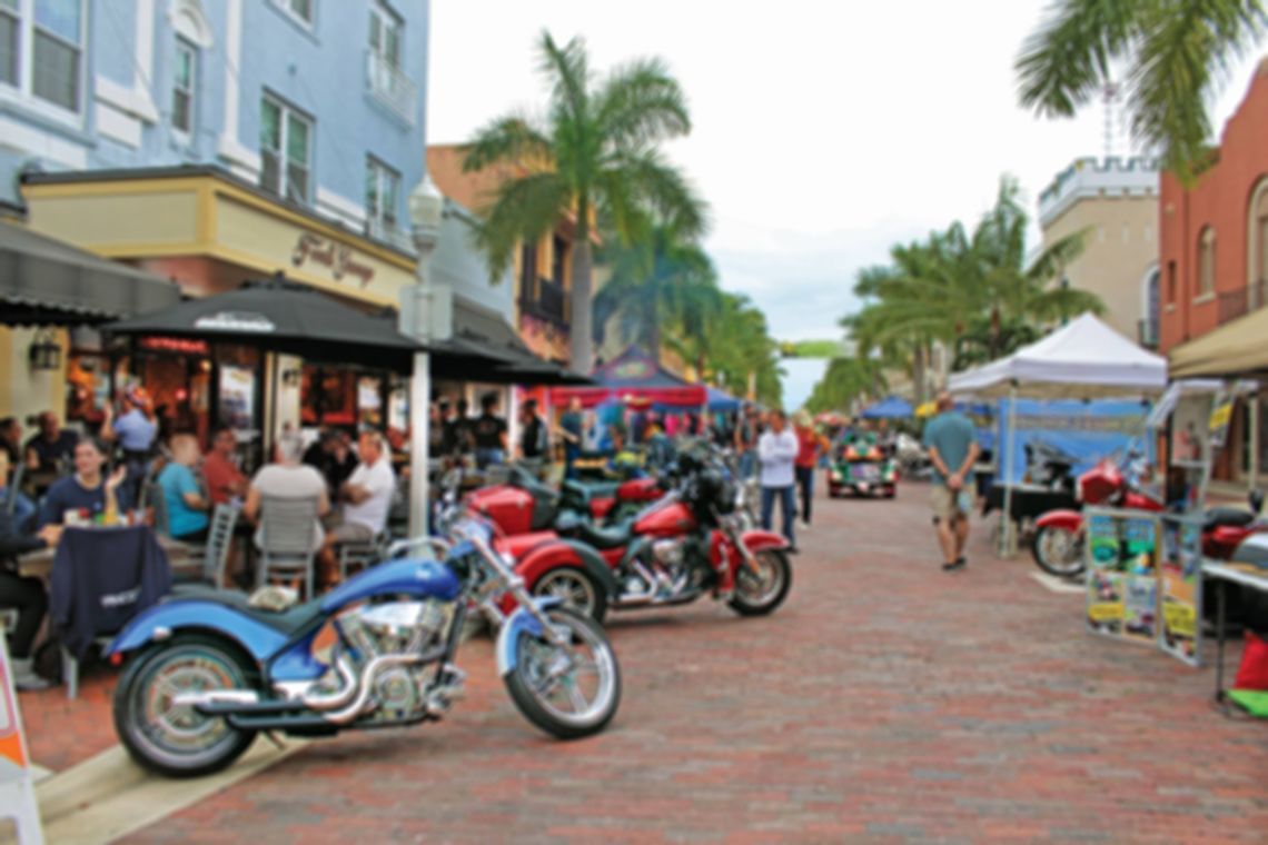 Downtown Fort Myers - Music Walk Downtown Fort Myers - Music Walk